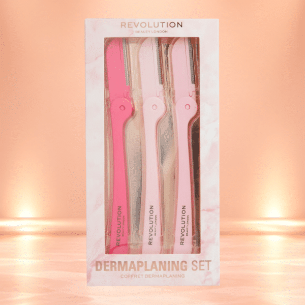 Makeup Revolution Dermaplaning Set Or £4