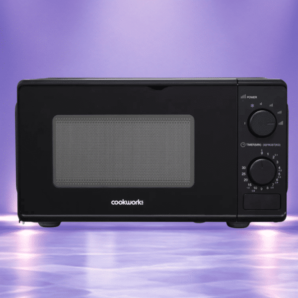 Cookworks 700W 17L Standard Microwave Or £40